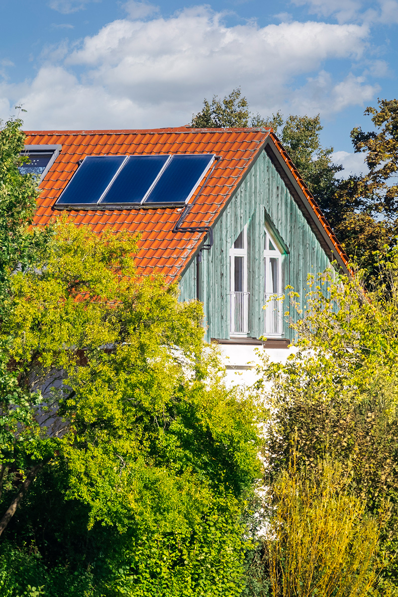 Zonnepanelen installateur RESCERT installateur gescertificeerd zonne-energie