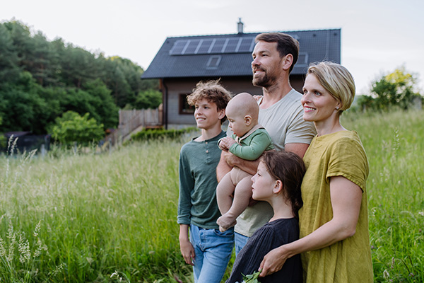 Zonnepanelen installateur RESCERT installateur gescertificeerd zonne-energie thuisbatterijen batterij solar batterij